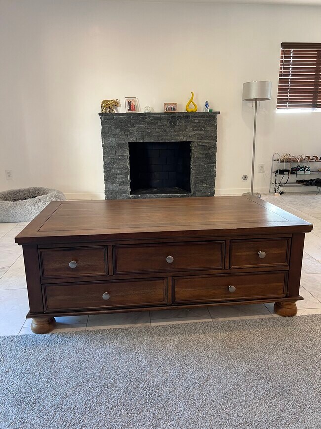 Building Photo - 11449 Almazon St