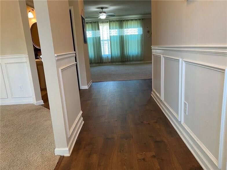 Building Photo - 1430 Ox Bridge Way NW