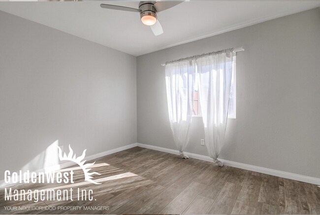 Building Photo - Updated 3Bdm 2Ba Single-Family Home in Paradise Hills!