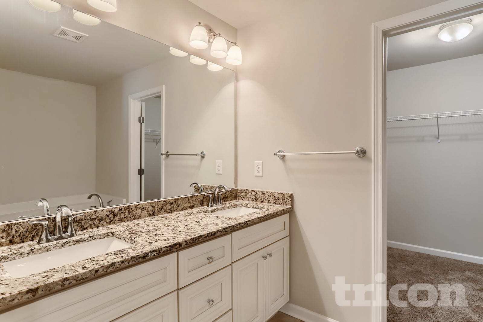 Building Photo - 4431 Fulson Dr
