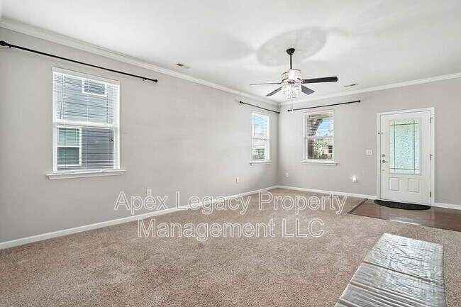 Building Photo - 1009 Artis Town Ln