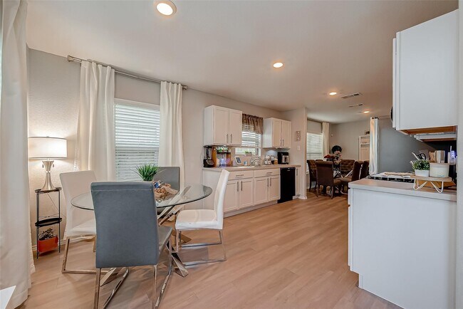 Building Photo - 4612 Peralta Hts Wy