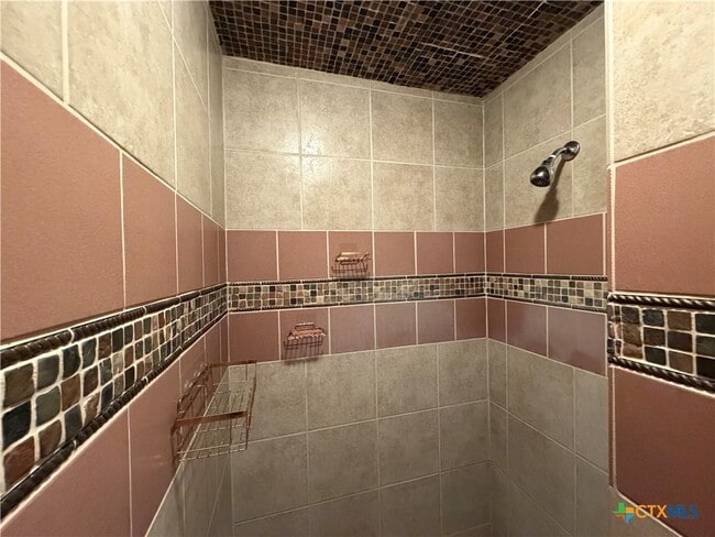 Building Photo - 200 Peggs Pl