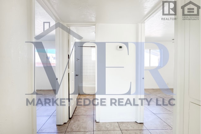 Building Photo - 3Bed/2Bath House at 24th St/McDowell! NO CREDIT, NO BACKGROUND, NO RENTAL HISTORY CHECK!