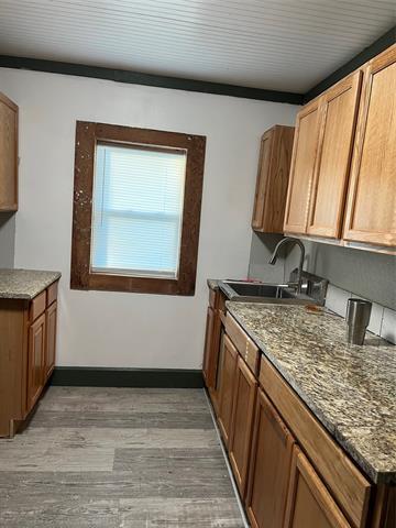 Building Photo - 1503 Lagonda Ave