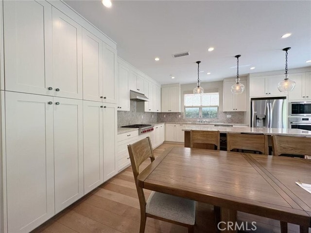 Building Photo - 125 Sabbia