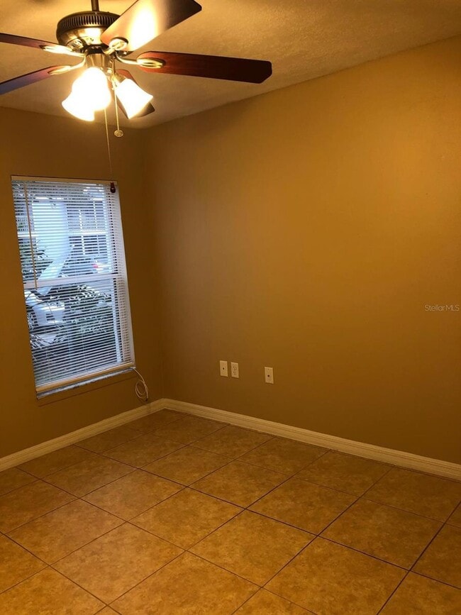 Building Photo - 3815 Bowline Cir