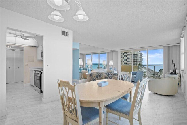 Building Photo - 5440 N Ocean Dr