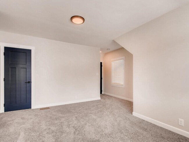 2nd floor bedroom - 4661 Cedar Ave S