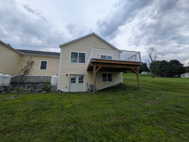 Building Photo - 75 Ivan Dr