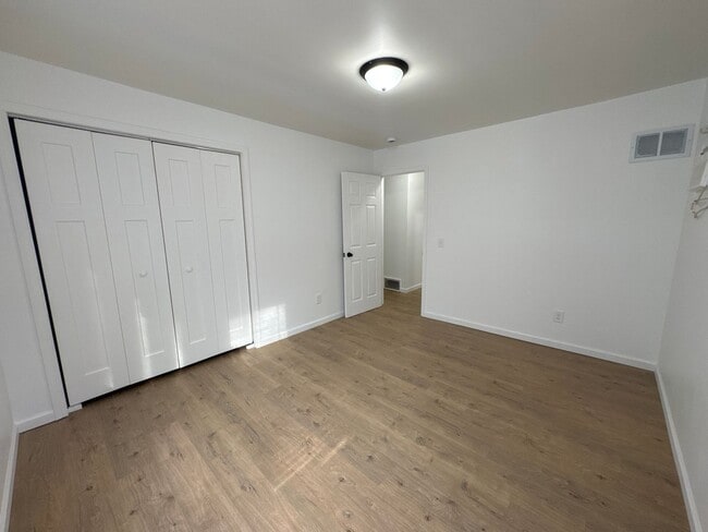 Building Photo - Newly Remodeled House in Paducah
