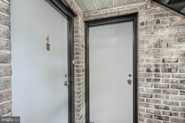 Building Photo - 5390 Smooth Meadow Way