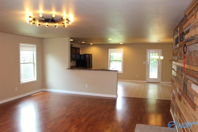 Building Photo - 2438 Belltown Dr SW