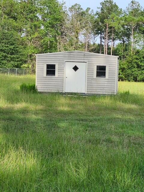 Building Photo - 1464 Egg and Butter Rd N
