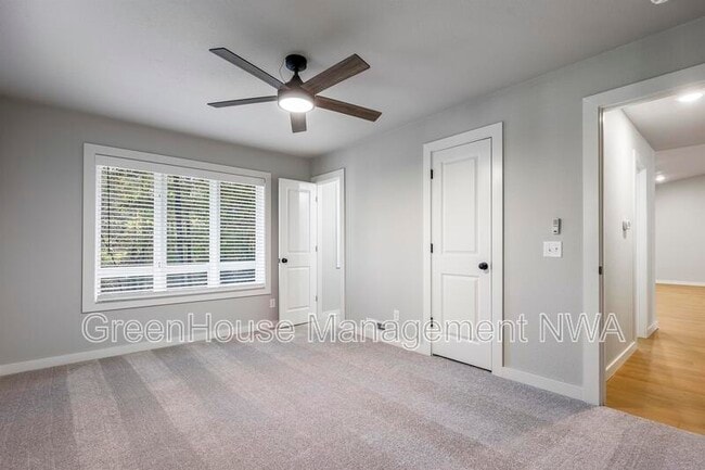 Building Photo - 6 Erith Ln