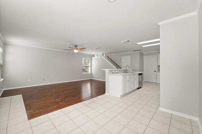 Building Photo - 26 Musgrove Pl