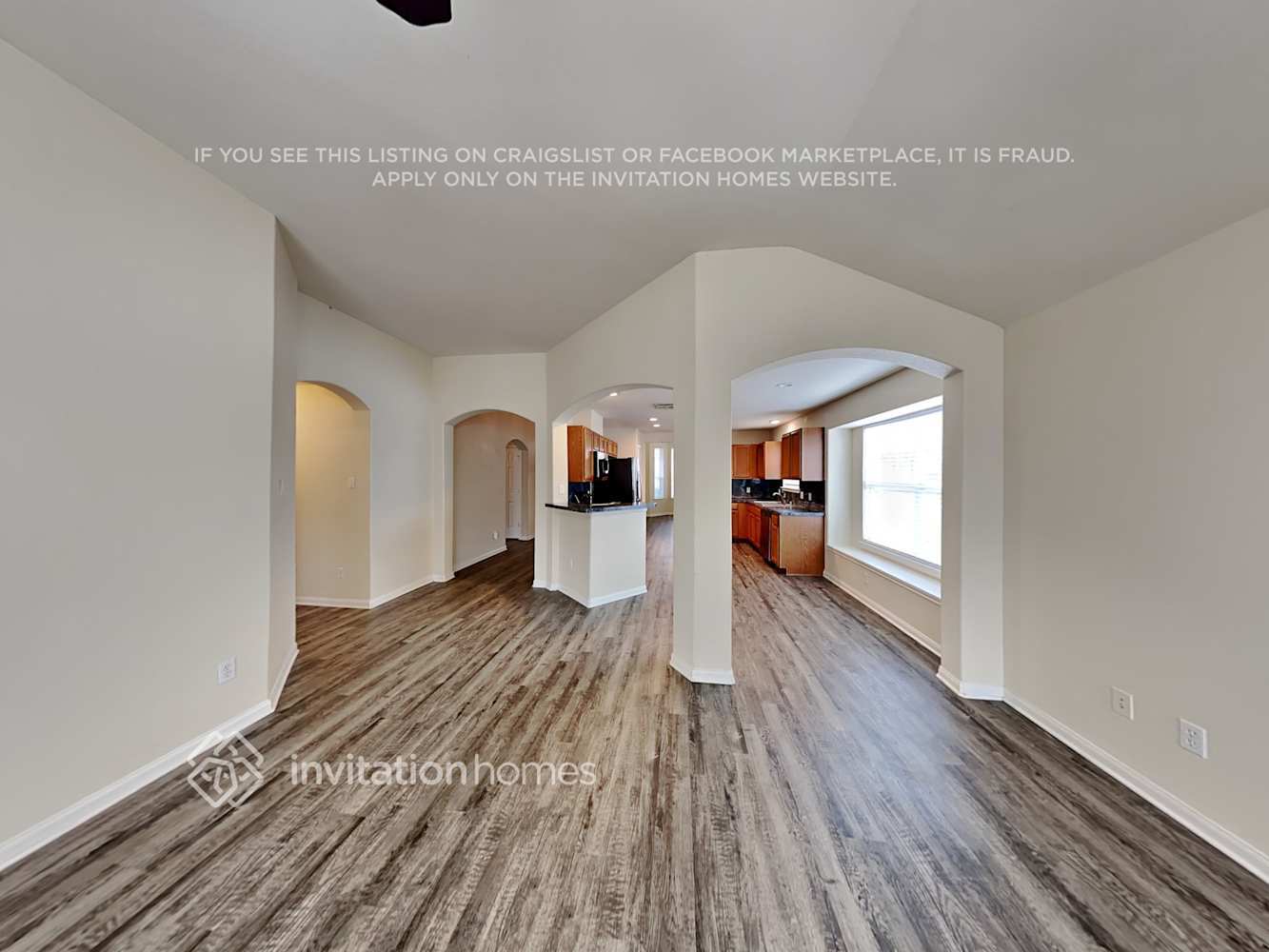 Building Photo - 3525 Stonehenge Dr