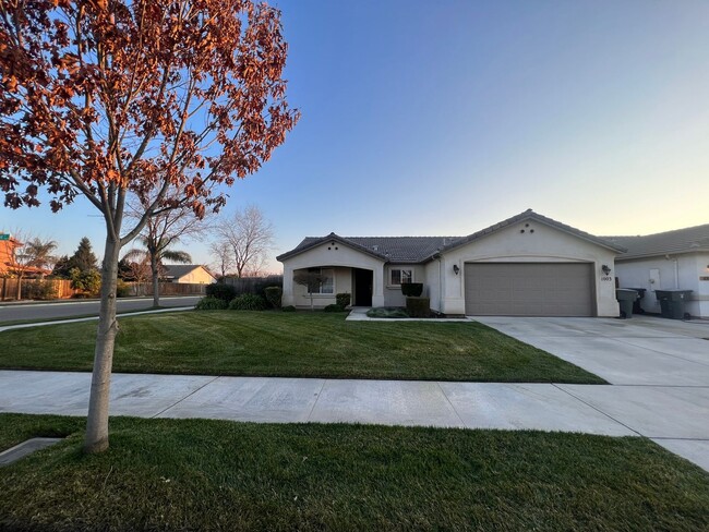 Building Photo - 1003 W Westmont Ct