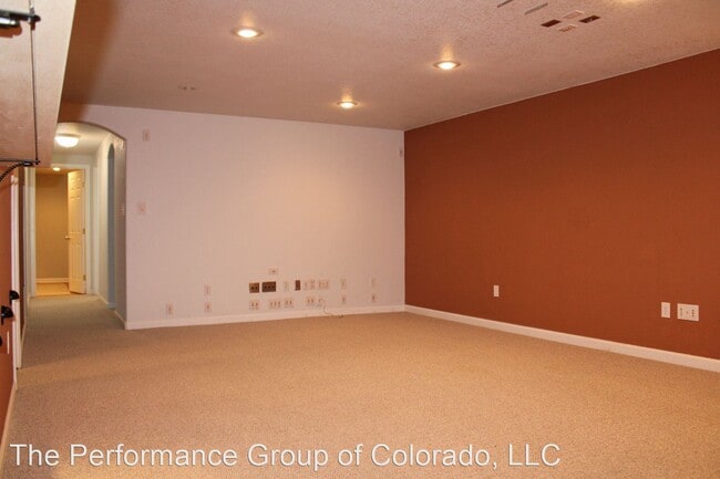 Building Photo - 4 br, 3 bath House - 4214 Getaway Place