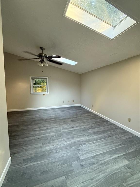 Building Photo - 520 Cranberry Pl