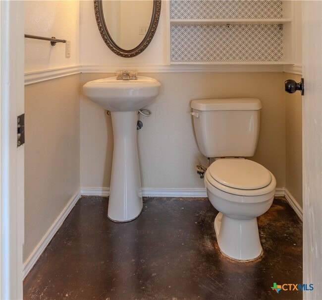 Building Photo - 3402 Regency Ct