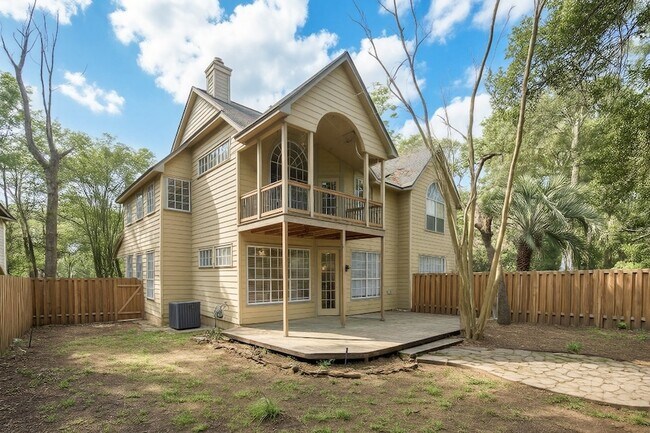 Building Photo - 66 Lakeridge Ct