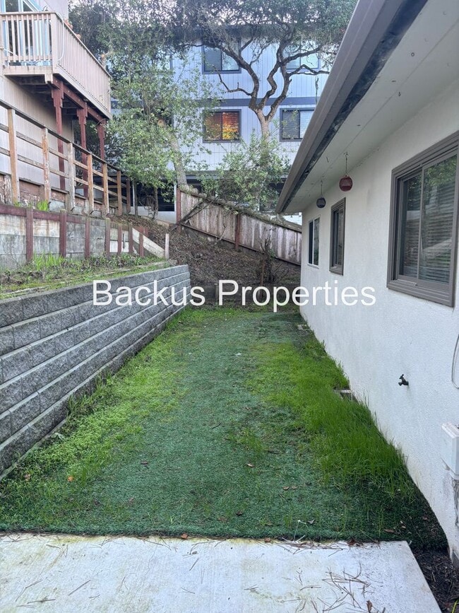 Building Photo - Wonderful remodeled Home in Monterey