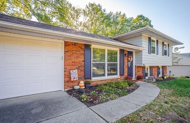 Building Photo - 3 Bedroom 2 Bath Home in Tamarack Hills of Springboro
