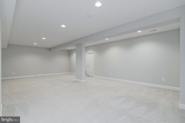 Building Photo - 11492 Wisteria Ln