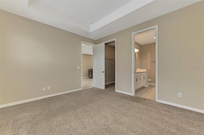 Building Photo - 6310 Grandview Hill Ct