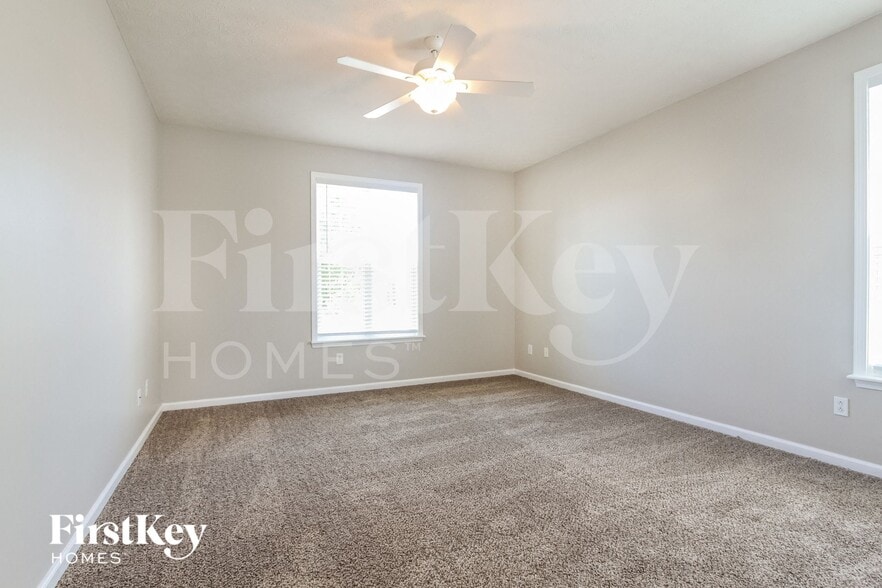 Building Photo - 1424 Tuscany Dr