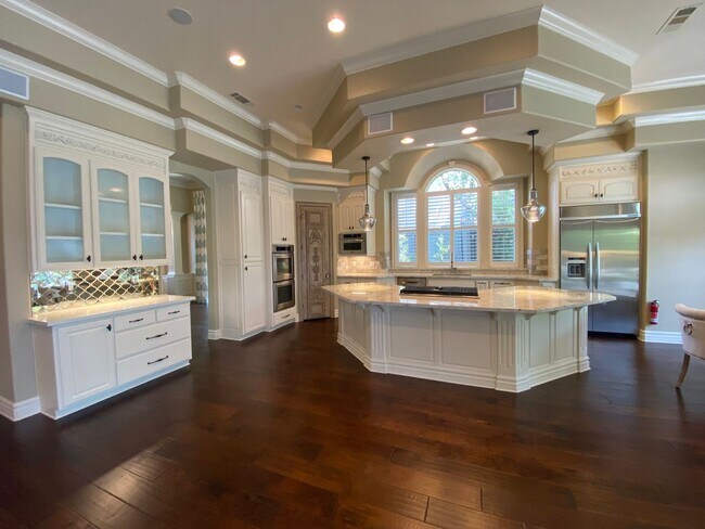 Building Photo - Stunning American River Canyon Custom Home