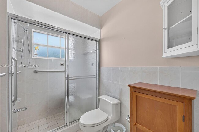 Building Photo - 13440 SW 28th St
