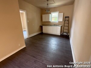 Building Photo - 1114 N Brazos St