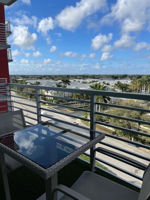 Building Photo - 7661 NW 107th Ave