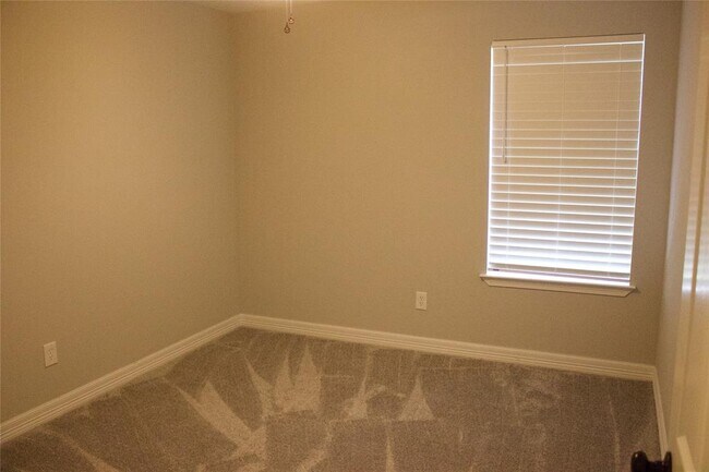 Building Photo - 10806 Sutter Ranch Cir