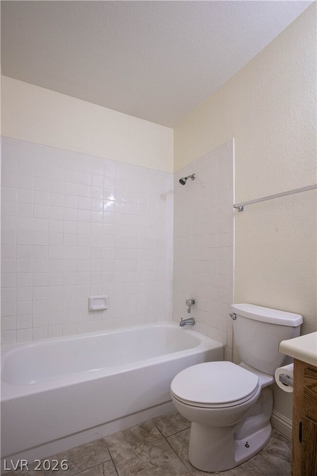 Building Photo - 6750 Del Rey Ave
