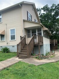 Building Photo - 316 Avenue D