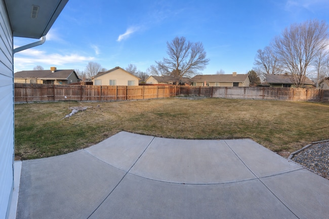 Building Photo - 1139 Laurel Ct