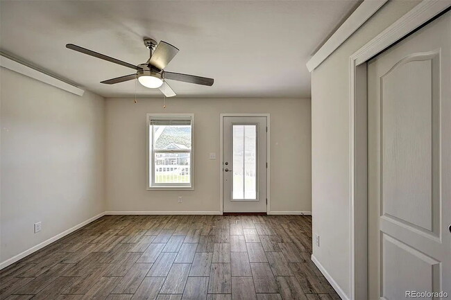 Building Photo - Charming 3-Bed, 3-Bath Home in The Farm – ...