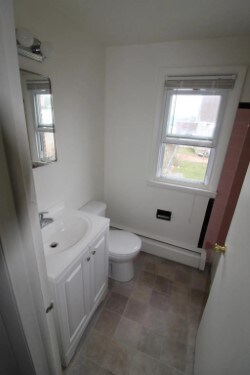 Building Photo - 131 Hilliard St