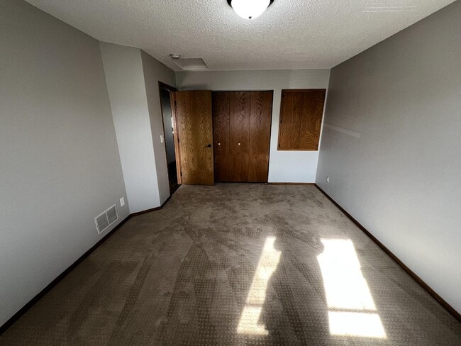Building Photo - 2439 Gall Ave
