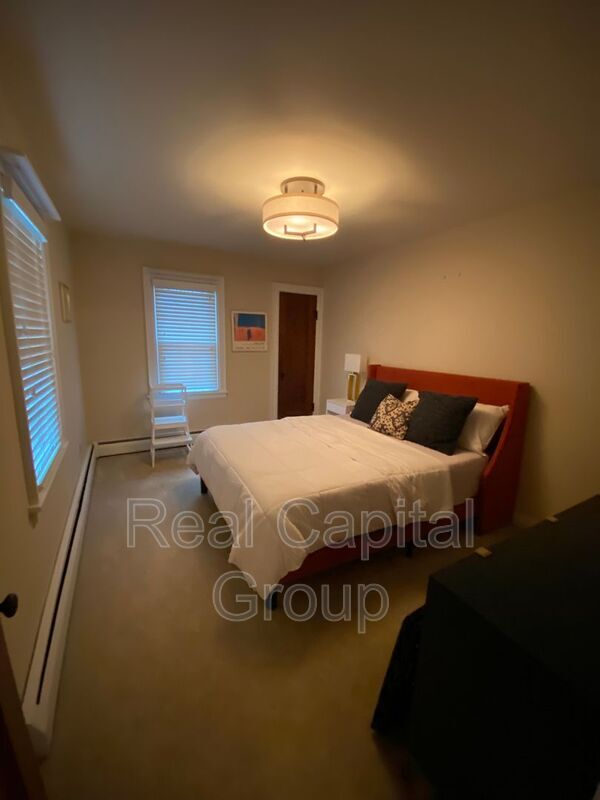 Building Photo - 54 Washington Hwy