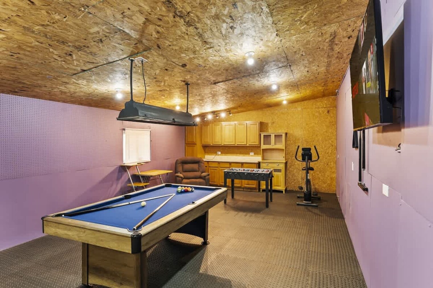 Building Photo - 38369 N Manor Ave