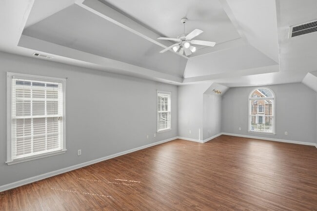 Building Photo - 2927 Arbor Creek Ln