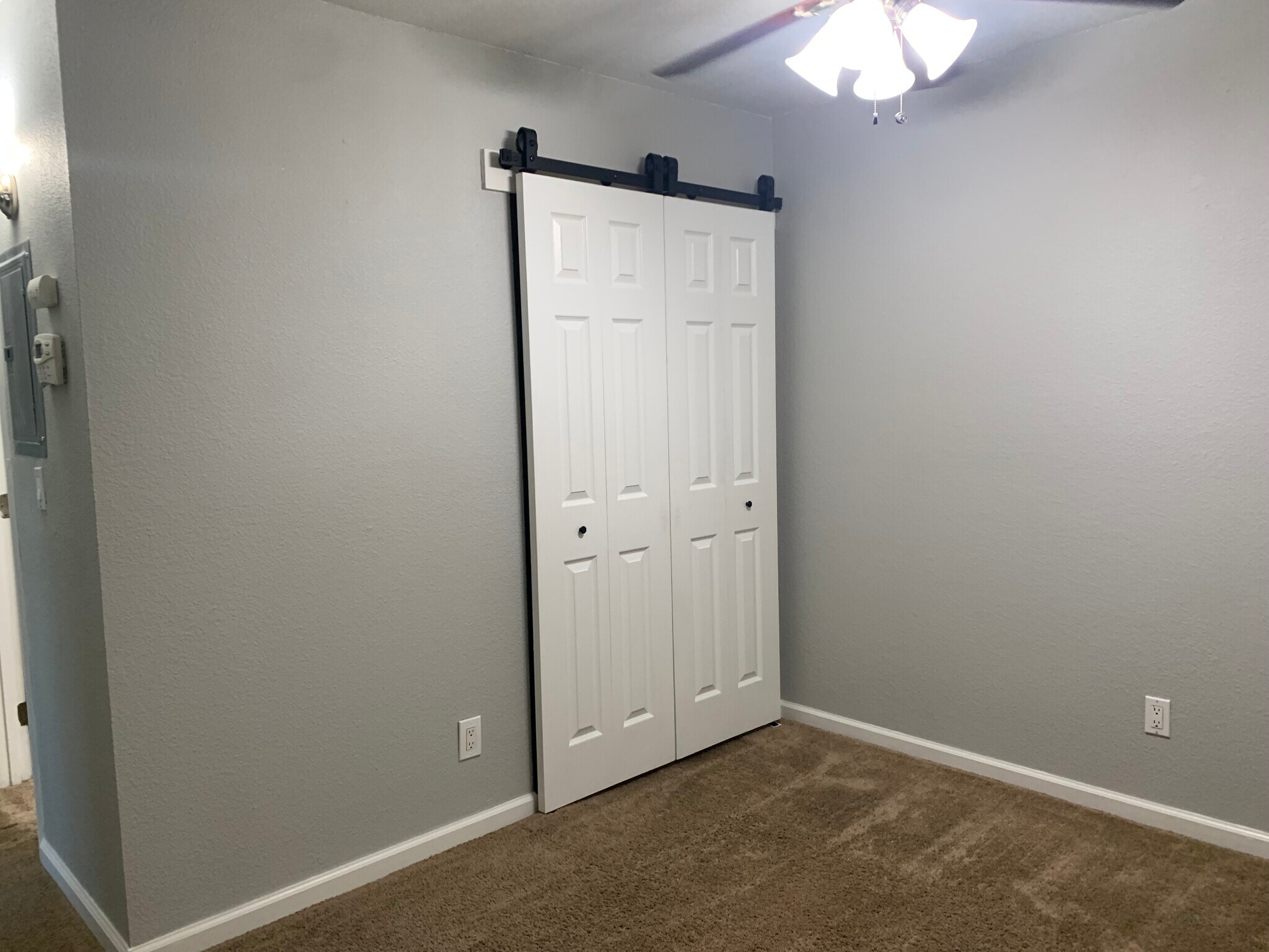 Building Photo - 6280 Havenside Dr