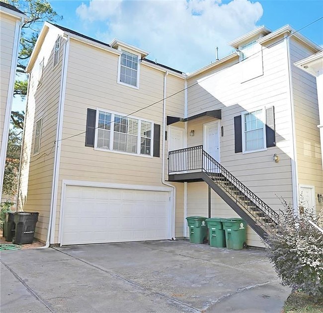 Building Photo - 1 Baylor Plaza