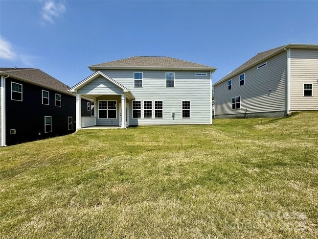 Building Photo - 5084 Silver Crk Ln