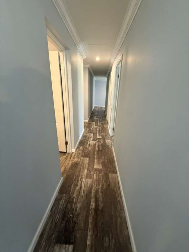 Building Photo - BEAUTIFUL +55 HOA COMMUNITY