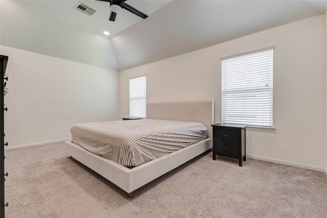 Building Photo - 3143 Soaring Pines Trail